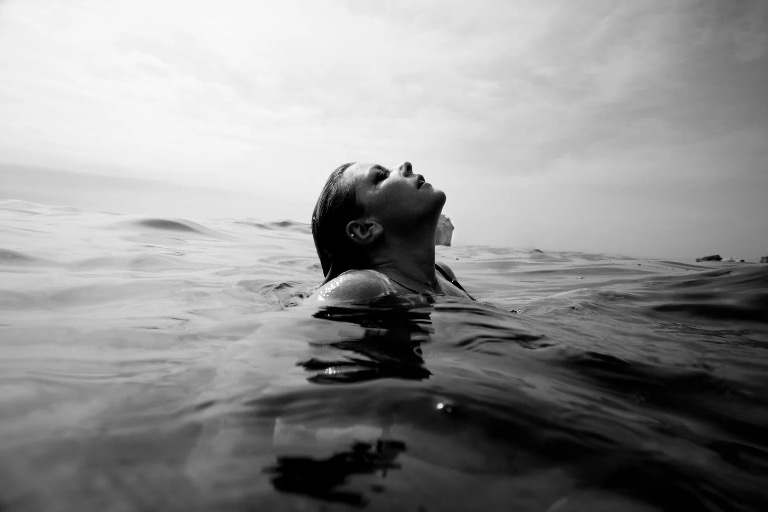 Riding the Waves: Your Guide to Managing Labor Pain Without an Epidural